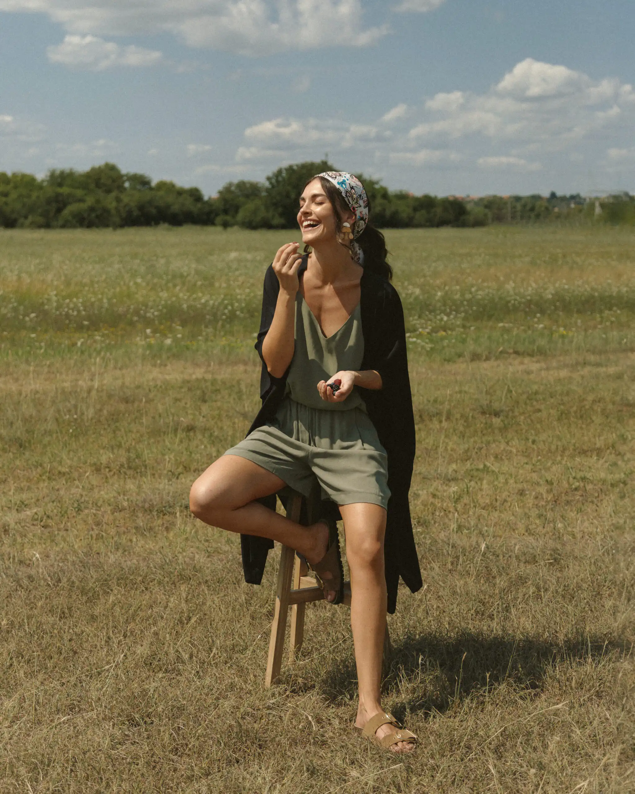 Letnji stil u znaku slow fashion-a: Kako manje može biti više
